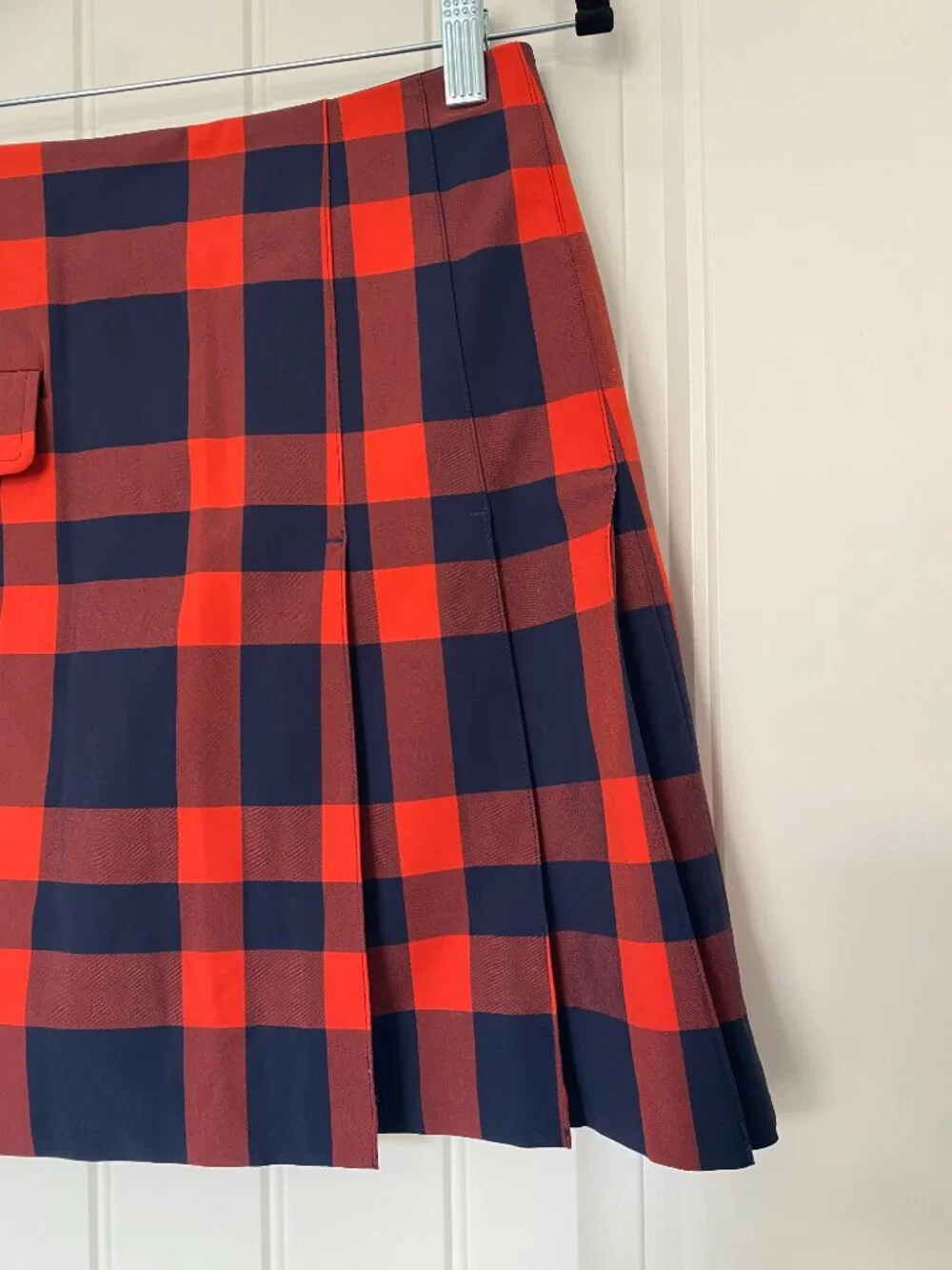 Tory Sport | Plaid Golf Skort in Red/Navy